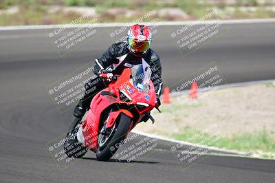 media/Apr-18-2025-TrackDaz (Fri) [[45f5874c44]]/B Group/Session 5 (Turns 5 and 6 - Inside)/